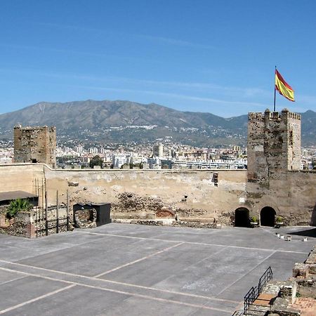 Paseo Maritimo Los Boliches. فوينخيرولا المظهر الخارجي الصورة